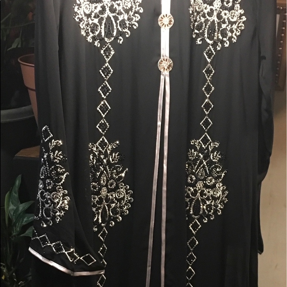 Beautiful preacher Robe - Picture 3 of 3